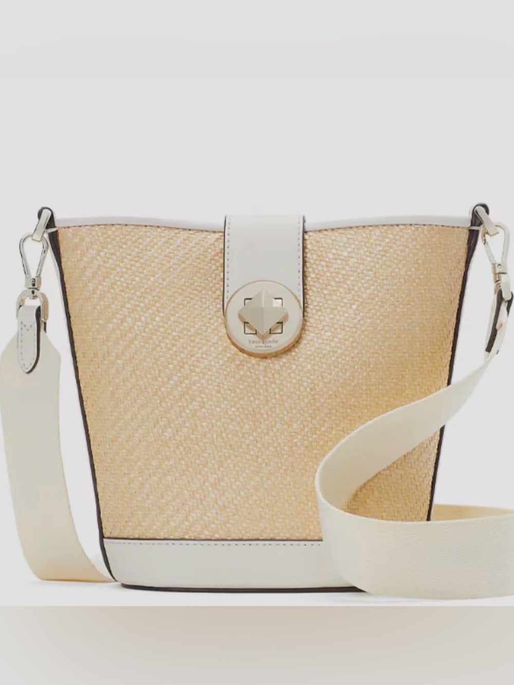 🌸 Kate Spade Straw Audrey Mini Bucket Bag